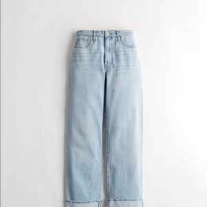 Hollister ultra high-rise light wash dad jean NWT
